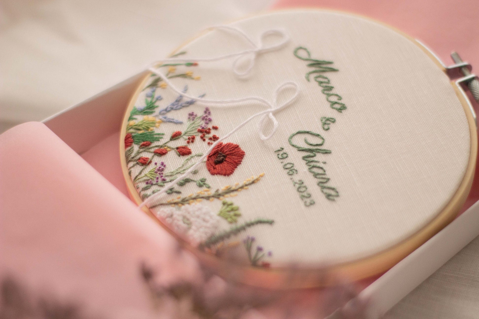 Porta fedi personalizzato Regalo nozze personalizzato Porta fedi ricamato Regalo per gli sposi personalizzato Porta fedi fiori da campo