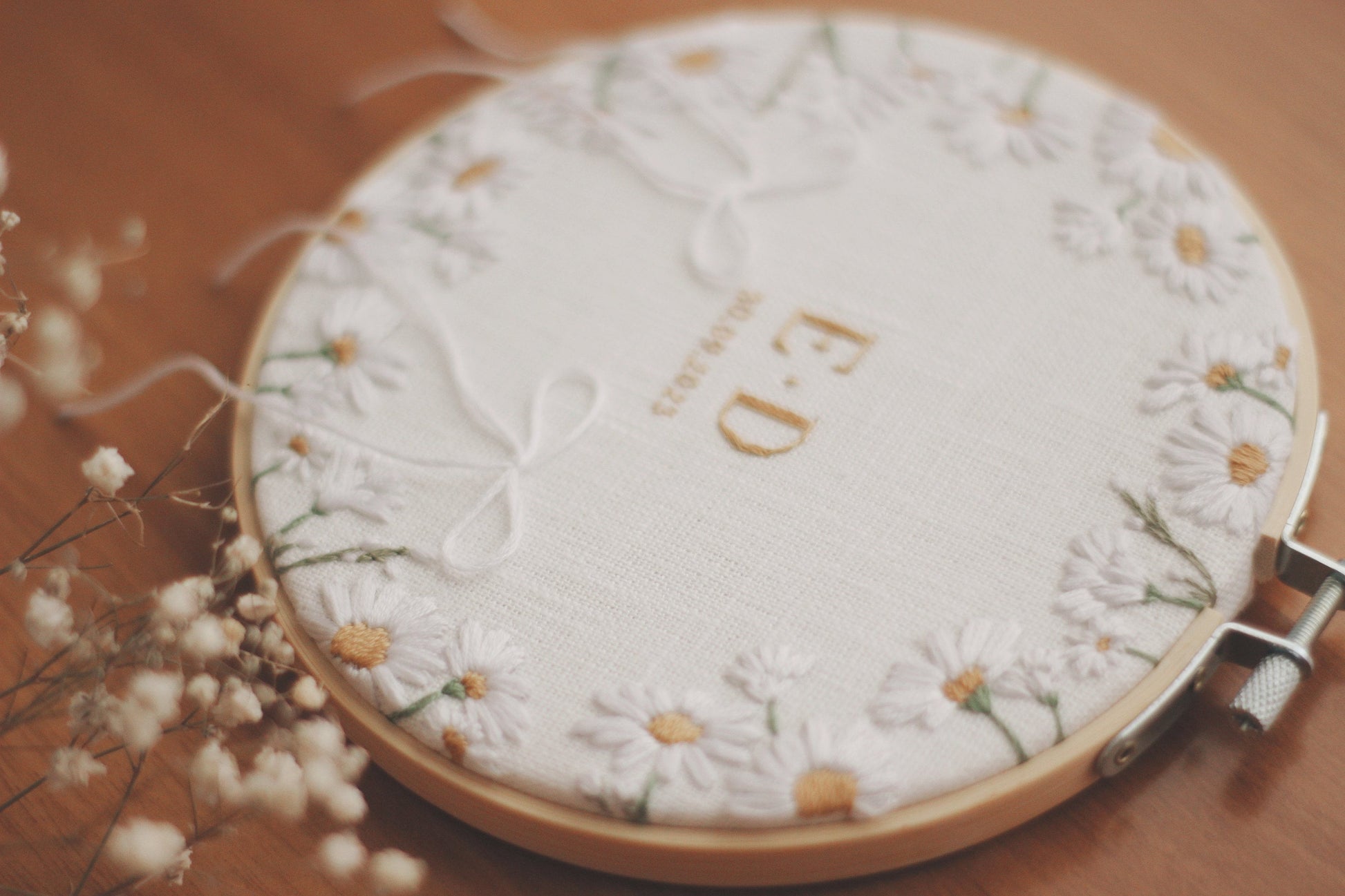 Porta fedi personalizzato Regalo nozze personalizzato Porta fedi ricamato Regalo per gli sposi personalizzato Porta fedi margherite