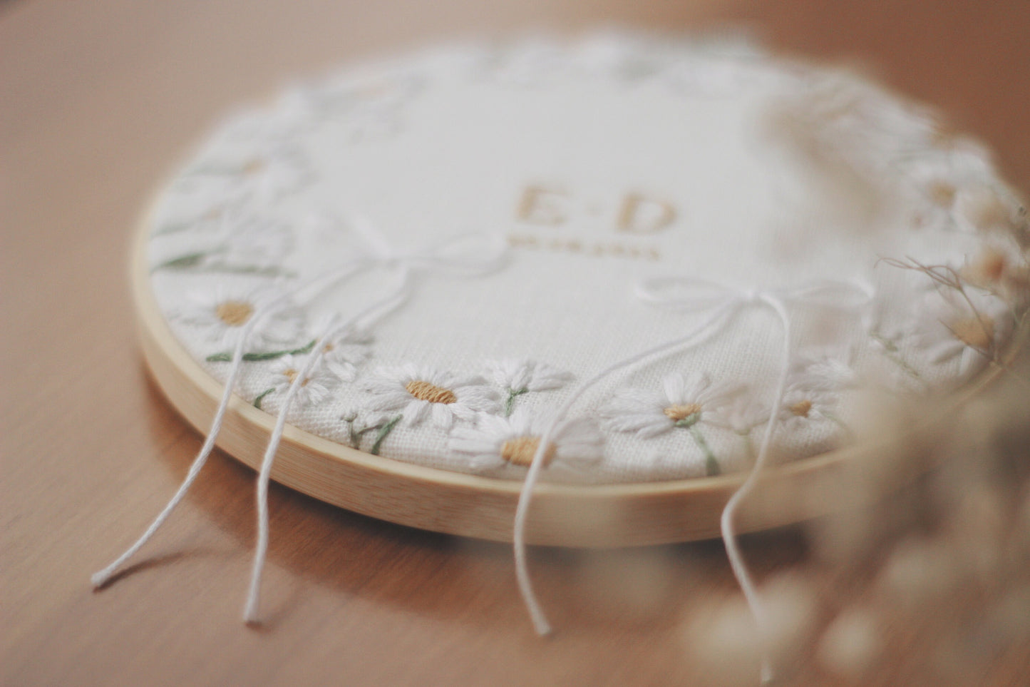 Porta fedi personalizzato Regalo nozze personalizzato Porta fedi ricamato Regalo per gli sposi personalizzato Porta fedi margherite