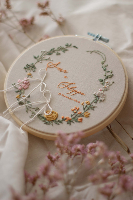 Regalo nozze personalizzato Porta fedi personalizzato Porta fedi ricamato Porta fedi fiori da campo Regalo sposi personalizzato