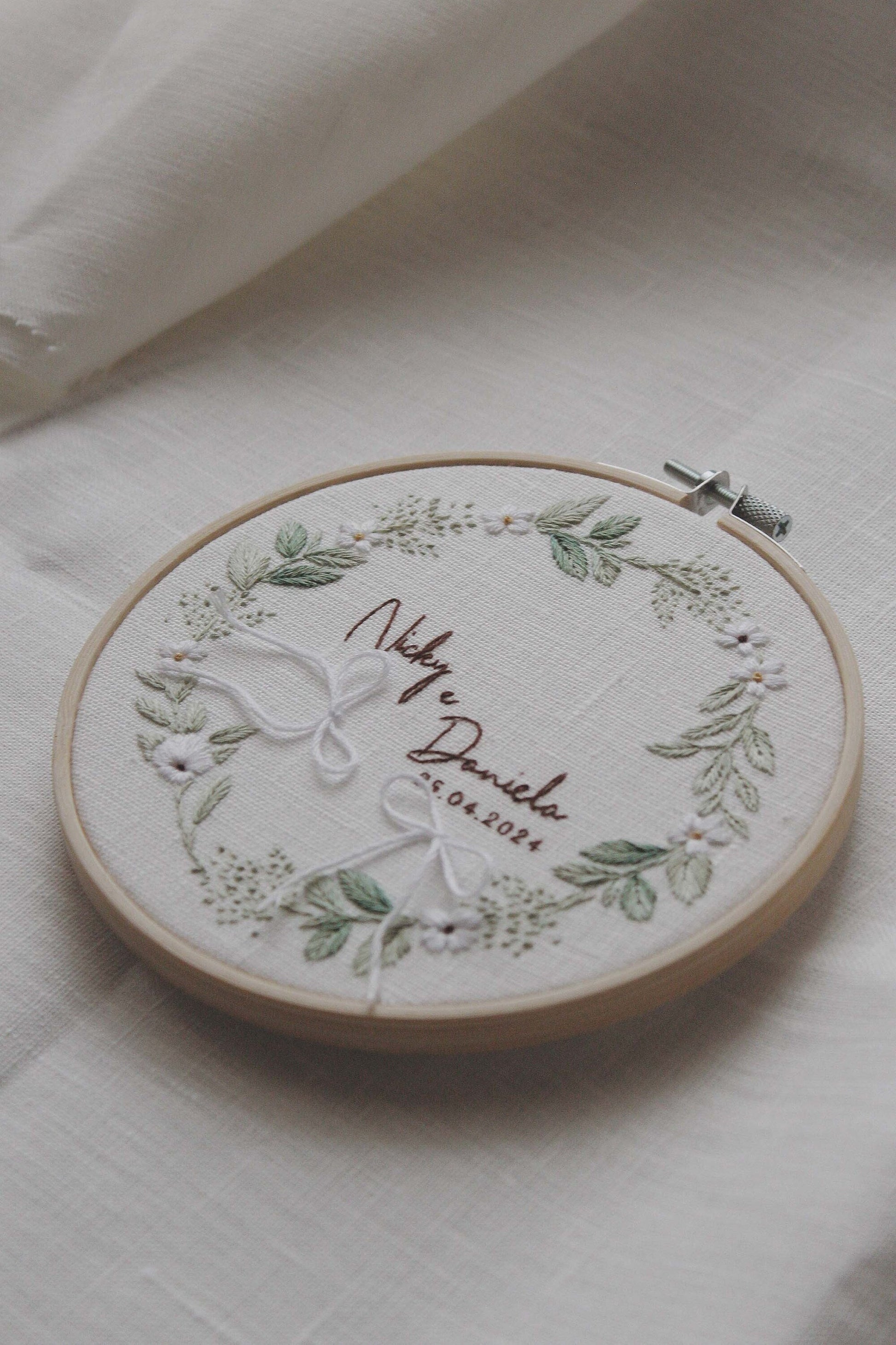 Regalo nozze personalizzato Porta fedi personalizzato Porta fedi ricamato Porta fedi fiori da campo Regalo sposi personalizzato