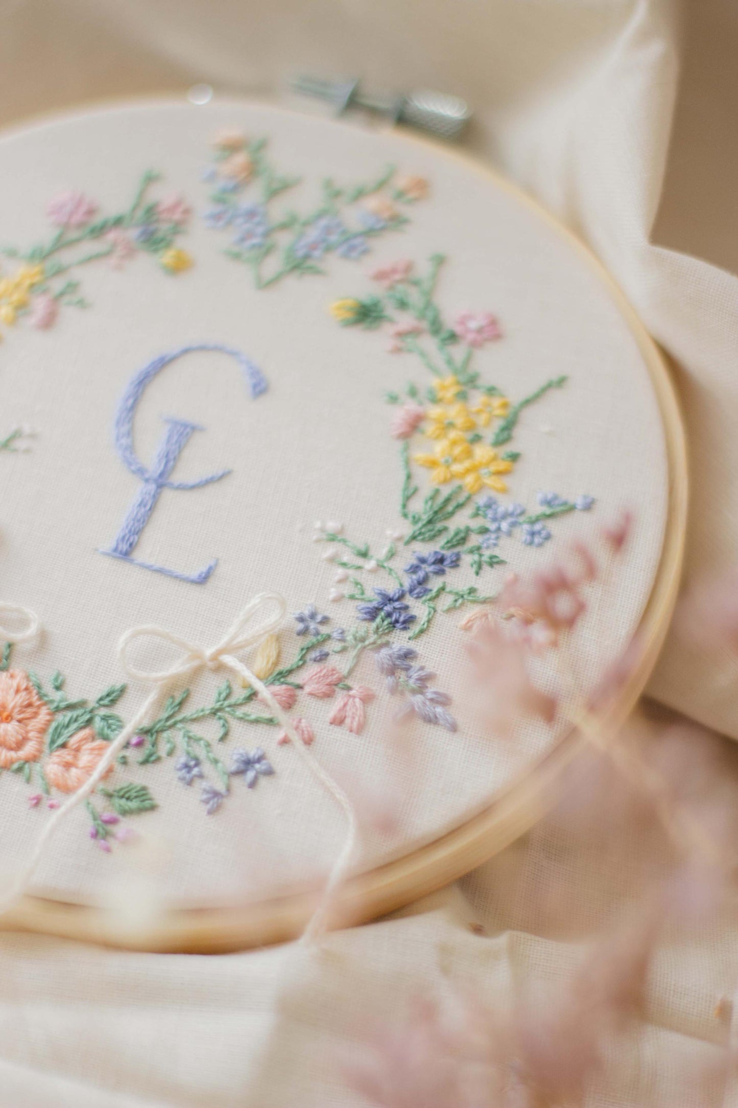 Porta fedi personalizzato Regalo nozze personalizzato Porta fedi ricamato Regalo per gli sposi personalizzato Porta fedi fiori di campo