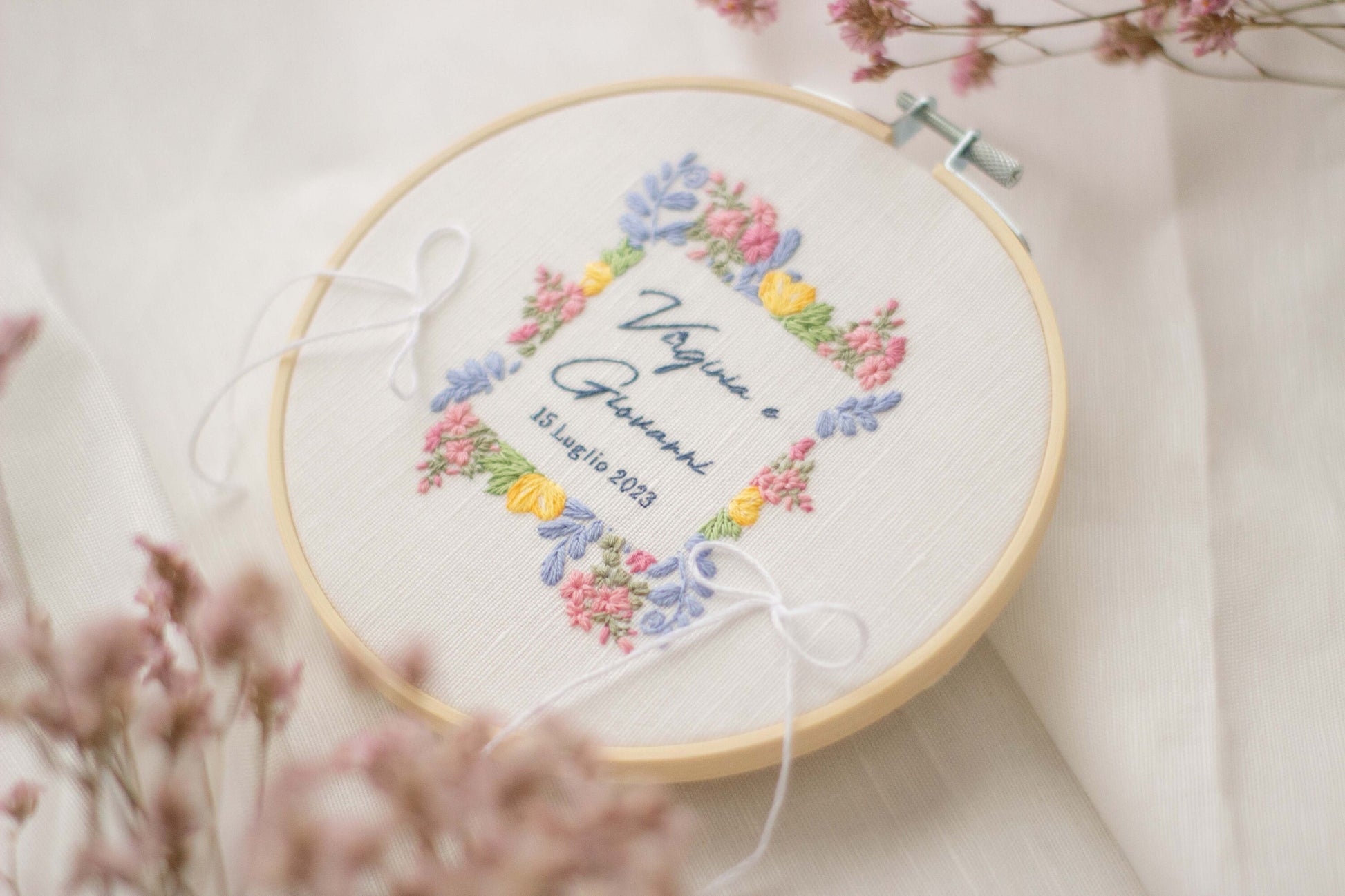 Porta fedi personalizzato Regalo nozze personalizzato Porta fedi ricamato Regalo per gli sposi personalizzato Porta fedi fiori rosa e limoni